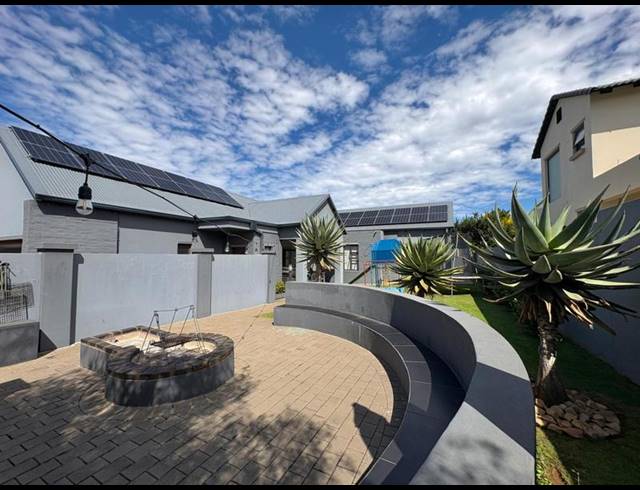 3 BEDROOM HOUSE FOR SALE IN MIDLANDS ESTATE